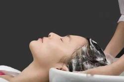 产后该怎么洗头