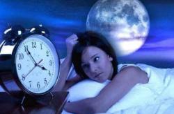 婴儿晚上不睡觉怎么办