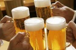 男备孕喝白酒啤酒有影响吗