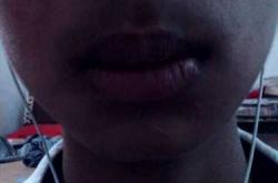 产后例假呈黑色是怎么回事