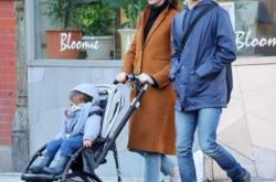 1岁婴儿用闪光灯拍照有影响吗