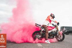 摩托车走动烧胎教学怎么做