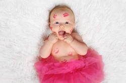 新生儿天使之吻是什么样的