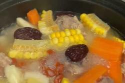 产后喝排骨汤好吗