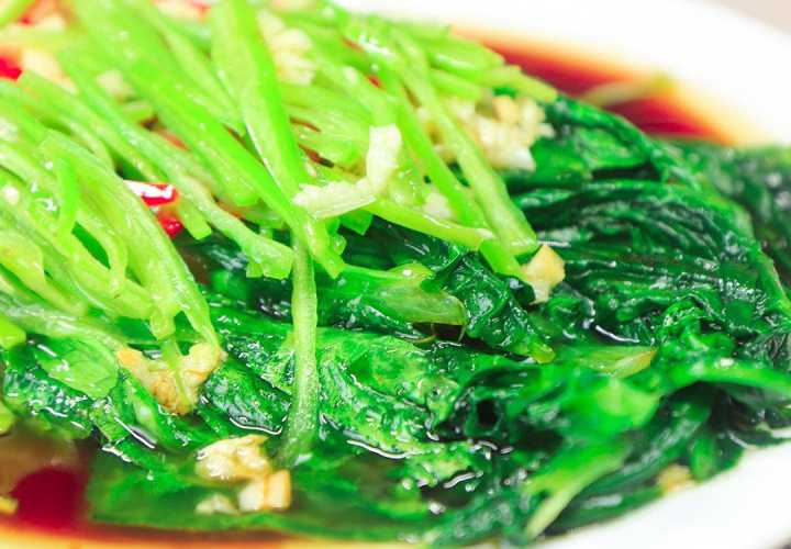 坐月子可以吃油麦菜吗-第1张图片
