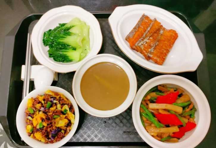 剖腹产术后该吃啥-第1张图片