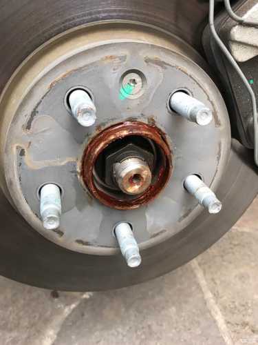 别克英朗如何换内胎-第1张图片